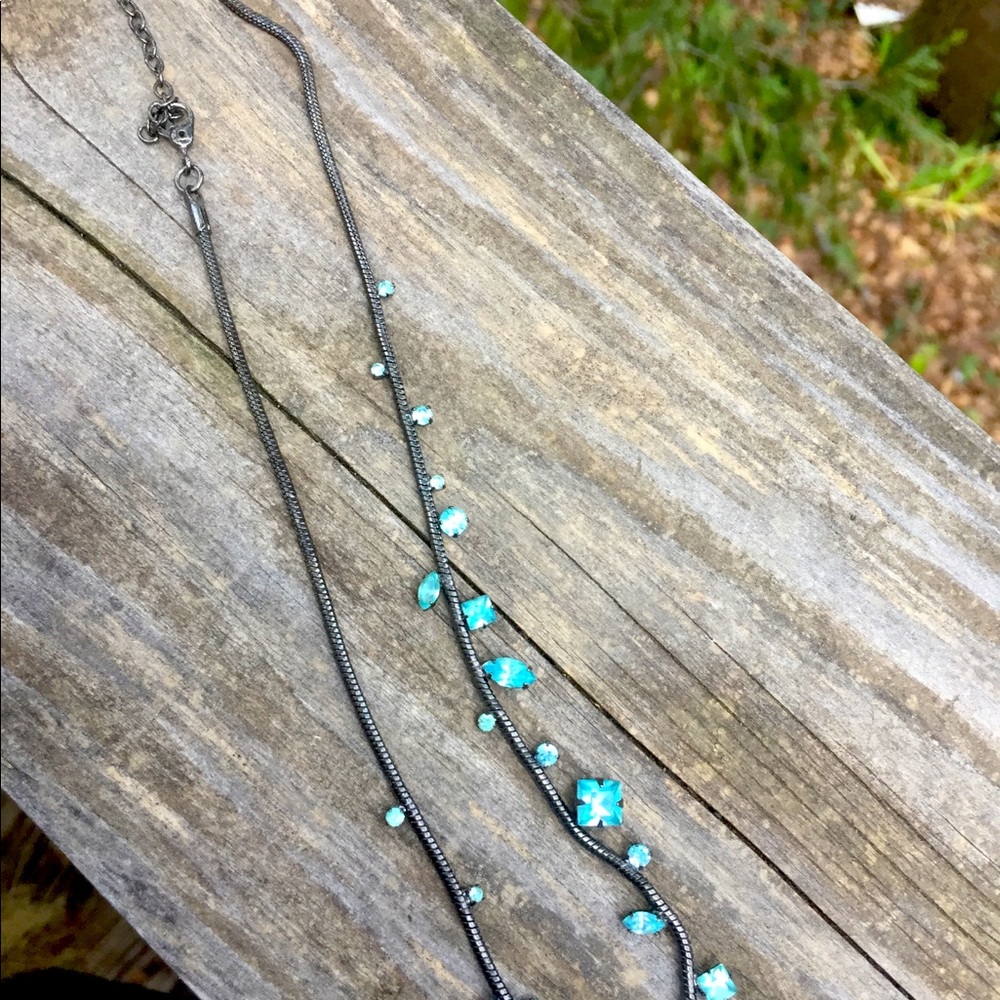 Shades of blue bundle necklaces and earrings - Picture 2 of 10